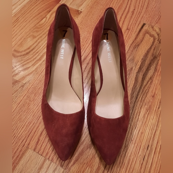 Nine West Burgundy Heels - Size 7 - NEW!‎ - Picture 2 of 7